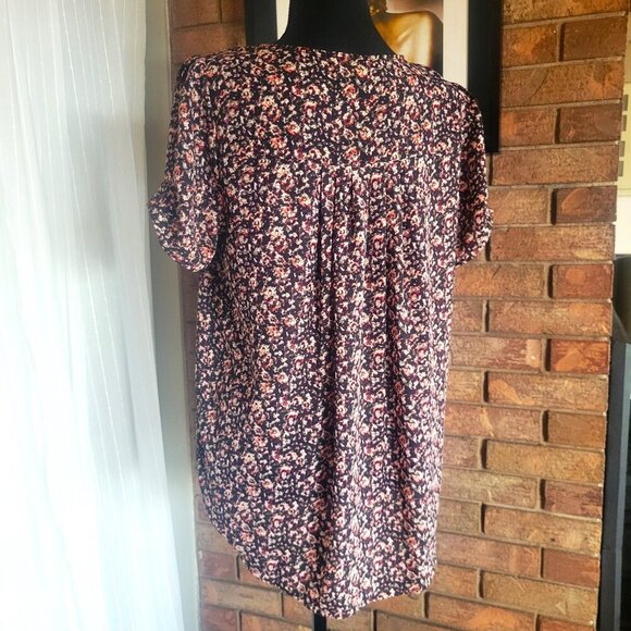 Daniel Rainn Short Pleated Sleeved Black/Red/Pink Floral Blouse - Size M - Picture 5 of 9